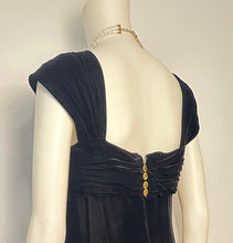 Load image into Gallery viewer, Vintage Chanel Early 1980s Long Velvet Black Evening Gown Size 4