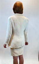Load image into Gallery viewer, Vintage Chanel 95P Barbie Runway Ivory Patent Trim Skirt Suit FR 42 US 4/6