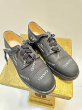 Load image into Gallery viewer, Vintage Chanel 1990s Black Oxford Lace Ladies Shoes EU 37.5 US 6.5