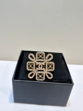 Load image into Gallery viewer, Chanel 17S 2017 Square Crystal Cocktail Ring Size 6 1/4 hi