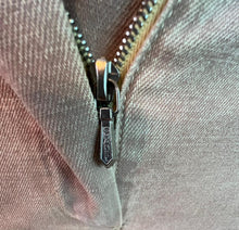 Load image into Gallery viewer, Chanel Faded Light Brown Jeans FR 34 US 2