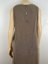 Load image into Gallery viewer, Chanel Vintage 99P 1999 Spring brown skirt and matching top US 4/6