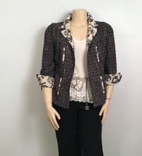 Load image into Gallery viewer, Chanel 2006 Spring, 06P Cotton tweed brown black white Blazer camellia jacket US 10/12