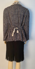 Load image into Gallery viewer, Chanel 2006 Spring, 06P Cotton tweed brown black white Blazer camellia jacket US 10/12