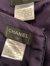 Load image into Gallery viewer, Chanel 01P 2001 Spring Navy Blue Skirt Suit with Jacket FR 38/40