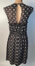 Load image into Gallery viewer, Chanel 07P, 2007 Spring Black Floral Silk Dress FR 38 US 4/6