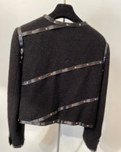 Load image into Gallery viewer, Chanel 2003 Fall 03A Snap Collection black Cropped Boucle Tweed Jacket FR 42 US 4/6/8
