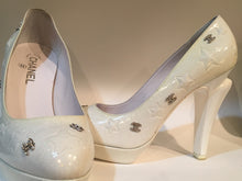 Load image into Gallery viewer, NIB New In Box Chanel 08A 2008 Autumn Fall White Patent Glitter Crystal CC Comete Stars Pump Platform Heels EU 40 US 9/9.5