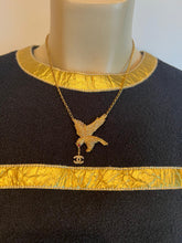 Load image into Gallery viewer, Very Rare Chanel 01P 2001 Spring Gold Eagle Crystal CC Necklace