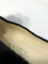 Load image into Gallery viewer, Chanel 12C 2012 Cruise Resort black wool interlocking CC crystal cork screw heels pumps US 7.5/8