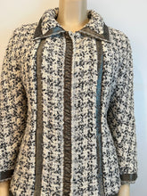 Load image into Gallery viewer, Rare Chanel 09P 2009 Spring Jacket Skirt Suit FR 42/44 US 8