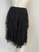 Load image into Gallery viewer, Chanel 01P 2001 Spring Black Lace Skirt FR 34