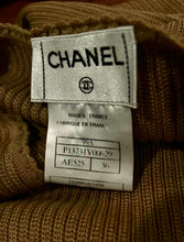 Load image into Gallery viewer, Chanel 99A 1999 Fall Beige Tan Knit Wool Blouse Top FR 36 US 4