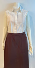 Load image into Gallery viewer, Chanel White Sleeveless Cotton Striped Collar Button Down Top Blouse US 4/6