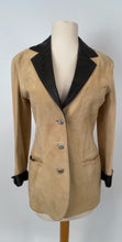 Load image into Gallery viewer, Vintage Chanel 98P 1998 Spring Suede and Lambskin Leather Beige/Dark Brown Trim Jacket FR 36