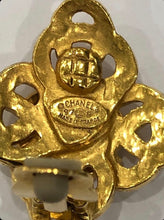 Load image into Gallery viewer, Vintage Chanel 97P 1997 Spring Gold CC Clip on Earrings
