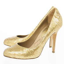 Load image into Gallery viewer, Chanel sequin gold stiletto heel pumps EU 39