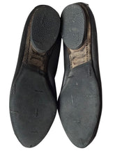 Load image into Gallery viewer, Chanel Black Leather Elastic Cap-Toe CC Scrunch Ballet Ballerina Flats EU 36.5 US 6.5