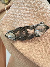 Load image into Gallery viewer, Chanel 15K 2015 Oblong Crystal CC Pin Brooch