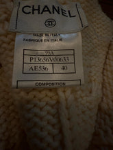Load image into Gallery viewer, Vintage Chanel 99A, 1999 Fall winter white Ivory Ecru Cable Knit Wool Sweater FR 40 US 6/8