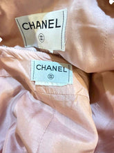 Load image into Gallery viewer, Vintage Chanel 99A 1999 Fall Pink Skirt Suit US 6/8