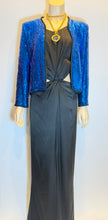 Load image into Gallery viewer, Vintage CHANEL 1980s Quilted Gold Tone Metal Magnifier Long Necklace