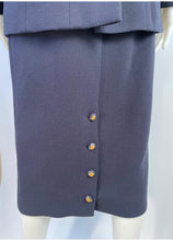 Load image into Gallery viewer, 93P/93A 1993 Chanel Boutique Vintage Dark Navy Skirt Suit Set FR 36/38