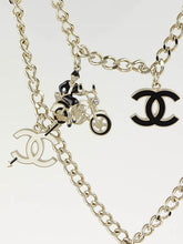 Load image into Gallery viewer, Chanel 10P 2010 Spring Coco Motorcycle Hearts Gold Chain Link Layered Belt/Necklace