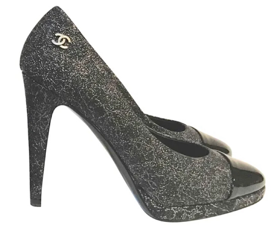 NIB New In Box Chanel Dark Silver Glitter patent platform Heel Pumps 2013, 13K ‘World Map’ Collection EU 38.5 US 7.5/8