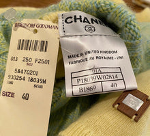 Load image into Gallery viewer, NWT Chanel 01A 2001 Fall green yellow turtleneck sweater blouse FR 40 US 4