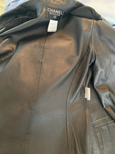 Load image into Gallery viewer, Vintage Chanel 98P 1998 Spring Suede and Lambskin Leather Beige/Dark Brown Trim Jacket FR 36
