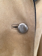 Load image into Gallery viewer, Vintage Chanel 98P 1998 Spring Suede and Lambskin Leather Beige/Dark Brown Trim Jacket FR 36