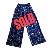 Load image into Gallery viewer, 97A, 1997 Fall Vintage Chanel sheer velvet wide leg Pant Trousers FR 36