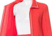 Load image into Gallery viewer, 94P, 1994 Spring Extremely Rare! Vintage Chanel Orange Tweed Scobido Trim Boucle  Jacket FR 36 US 4