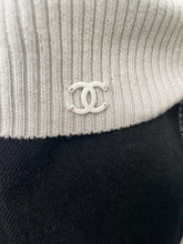 Load image into Gallery viewer, Chanel 05C 2005 Cruise Ivory White Cotton Ribbed Camisole Blouse Top FR 40 US 4/6