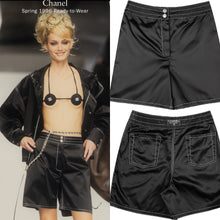 Load image into Gallery viewer, Vintage 96P, 1996 Spring RTW Runway Chanel sporty shorts US 2/4