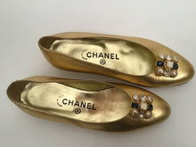 Load image into Gallery viewer, Vintage Chanel Metallic Gold Gripoix beaded Ballet Ballerina Flats Shoes EU 36 US 5/5.5