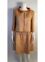 Load image into Gallery viewer, Chanel 01P 2001 Spring Vintage Skirt Suit w Leather Collar FR 42 US 8/10