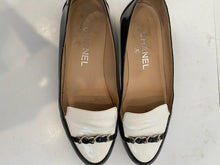 Load image into Gallery viewer, Chanel White Black Chain Patent Leather Loafers Flat Shoes EU 38 US 7.5/8 Narrow
