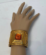 Load image into Gallery viewer, Rare Vintage Chanel 1991 Collection 25 bracelet cuff