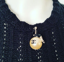 Load image into Gallery viewer, Chanel 2004 Spring 04P Coco Mademoiselle Sitting on Large CC Resin Pearl Brooch Pin
