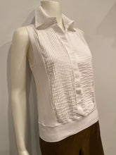 Load image into Gallery viewer, Chanel 05P, 2005 Spring White Cotton Top Blouse Pleated Front FR 42