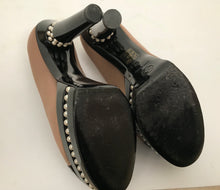 Load image into Gallery viewer, Chanel 2009 Fall 09A Paris Moscow Bicolor Patent Leather Satin Pearls Platform Heel Pumps EU 40 US 9/9.5