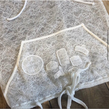 Load image into Gallery viewer, Chanel ‘Le Make Up De Chanel’ 04A, 2004 Fall Autumn lace pullover top blouse FR 40 US 4/6