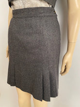 Load image into Gallery viewer, 1990’s Chanel Vintage 2 piece outfit Gray short pleated skirt with matching vest sz 4