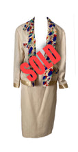 Load image into Gallery viewer, 1980 Collection 26 Chanel vintage beige Ecru silk linen skirt suit FR 40