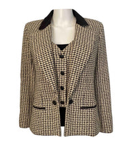 Load image into Gallery viewer, Chanel 02P, 2002 Spring pastel olive green Black Beige Tweed Vest attached jacket Blazer FR 36