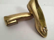 Load image into Gallery viewer, Vintage Chanel Metallic Gold Gripoix beaded Ballet Ballerina Flats Shoes EU 36 US 5/5.5