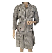 Load image into Gallery viewer, Chanel 10P, 2010 Spring Ecru/Black Tweed Jacket matching Dress 2 Piece Set FR 42 US 6