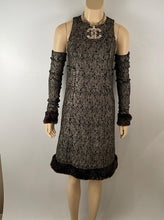 Load image into Gallery viewer, Chanel 05A 2005 Fall Removable sleeves/gloves Dress FR 38 US 4